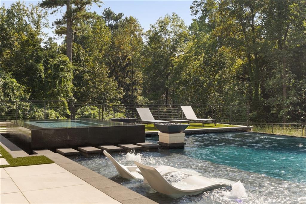 Sandy Springs - Residential