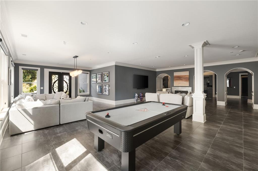 Sandy Springs - Residential
