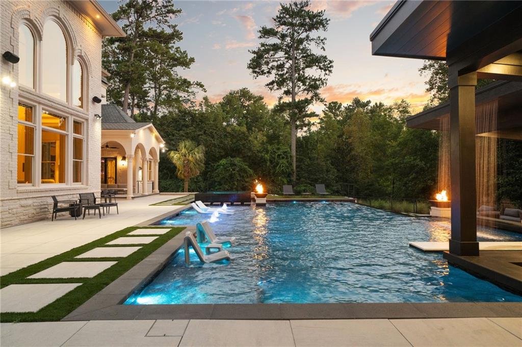 Sandy Springs - Residential