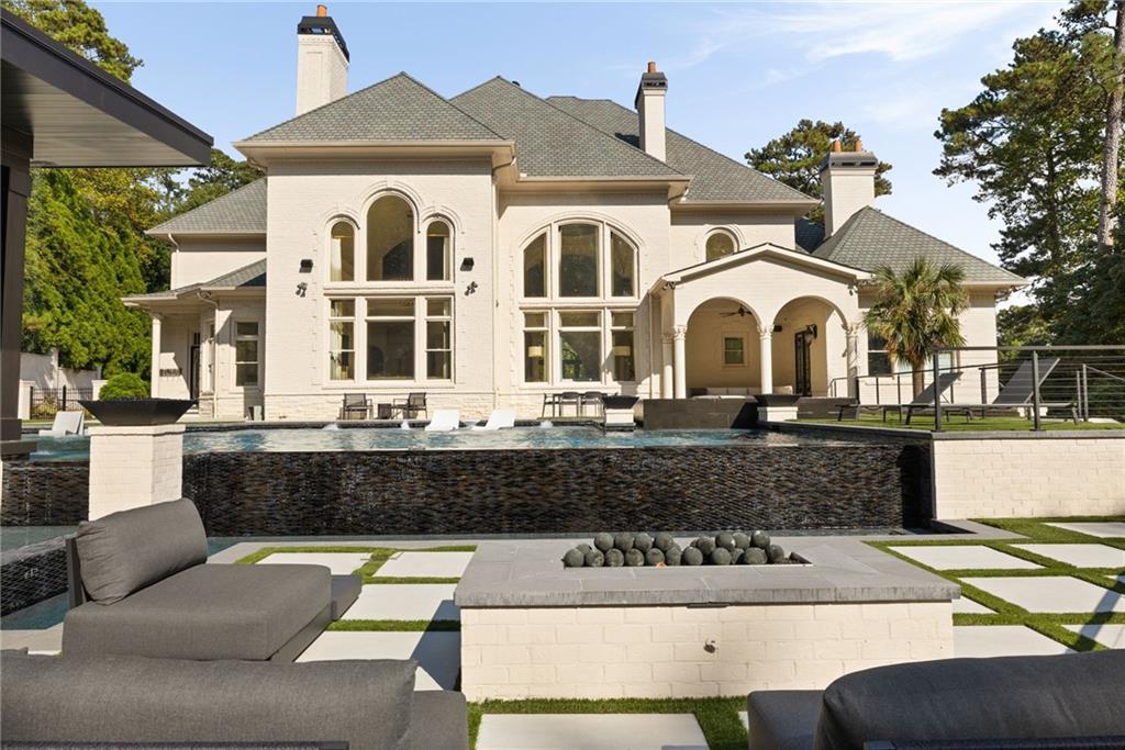 Sandy Springs - Residential