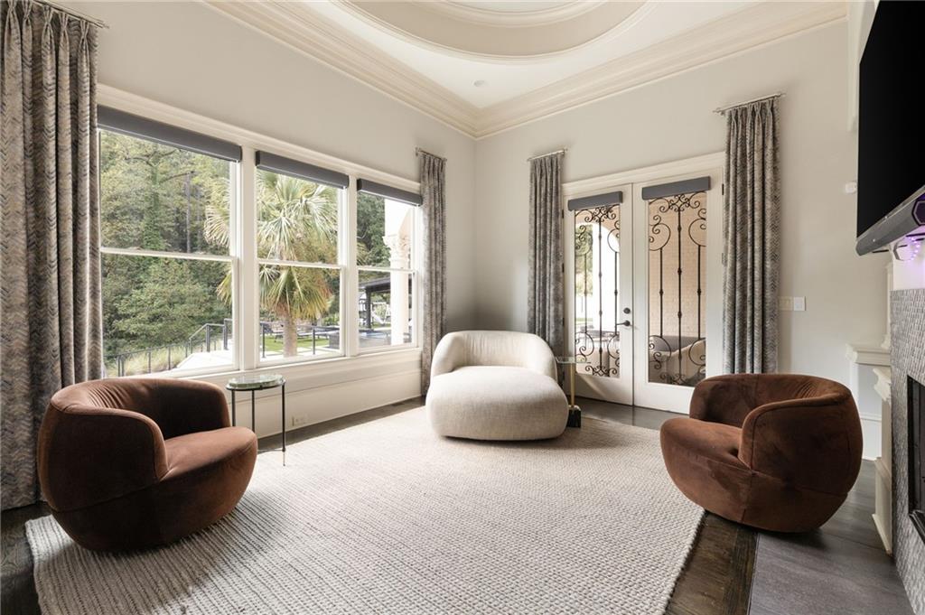 Sandy Springs - Residential