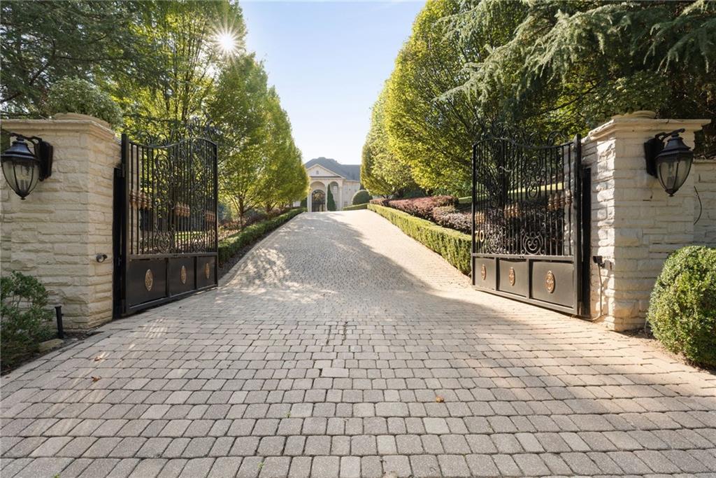 Sandy Springs - Residential