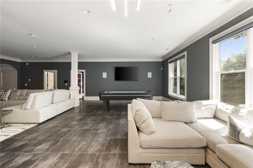 Sandy Springs - Residential