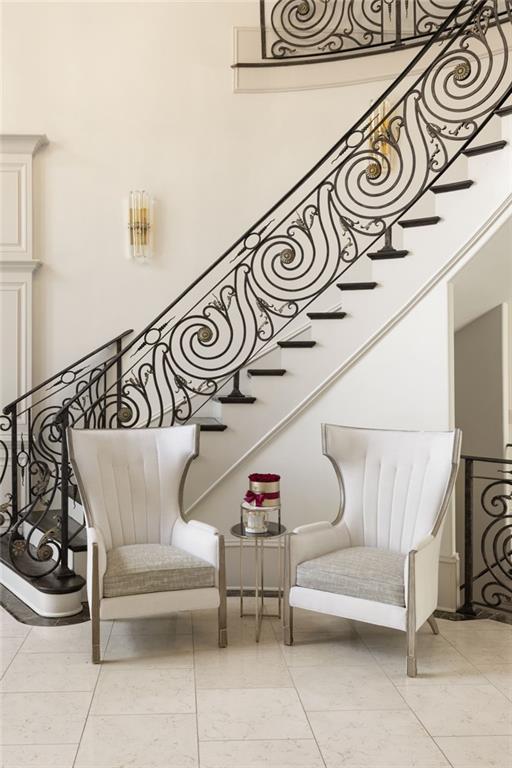Sandy Springs - Residential