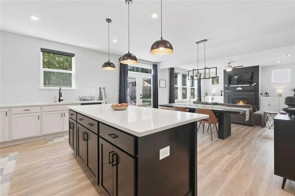 Dallas, Georgia 30157, United States, 4 Bedrooms Bedrooms, ,4 BathroomsBathrooms,Residential,Coming Soon,230042