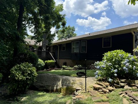 A home in Lilburn