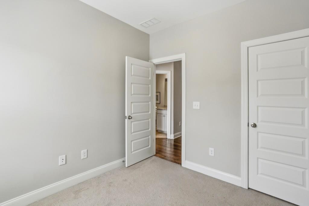 709 Bismark Road, Atlanta, Georgia image 27