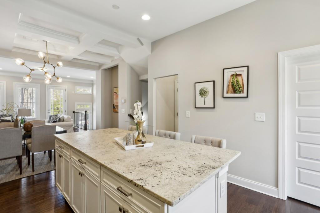 709 Bismark Road, Atlanta, Georgia image 16