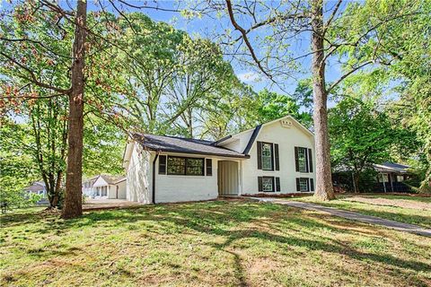 556 Roxbury Drive Riverdale GA 30274