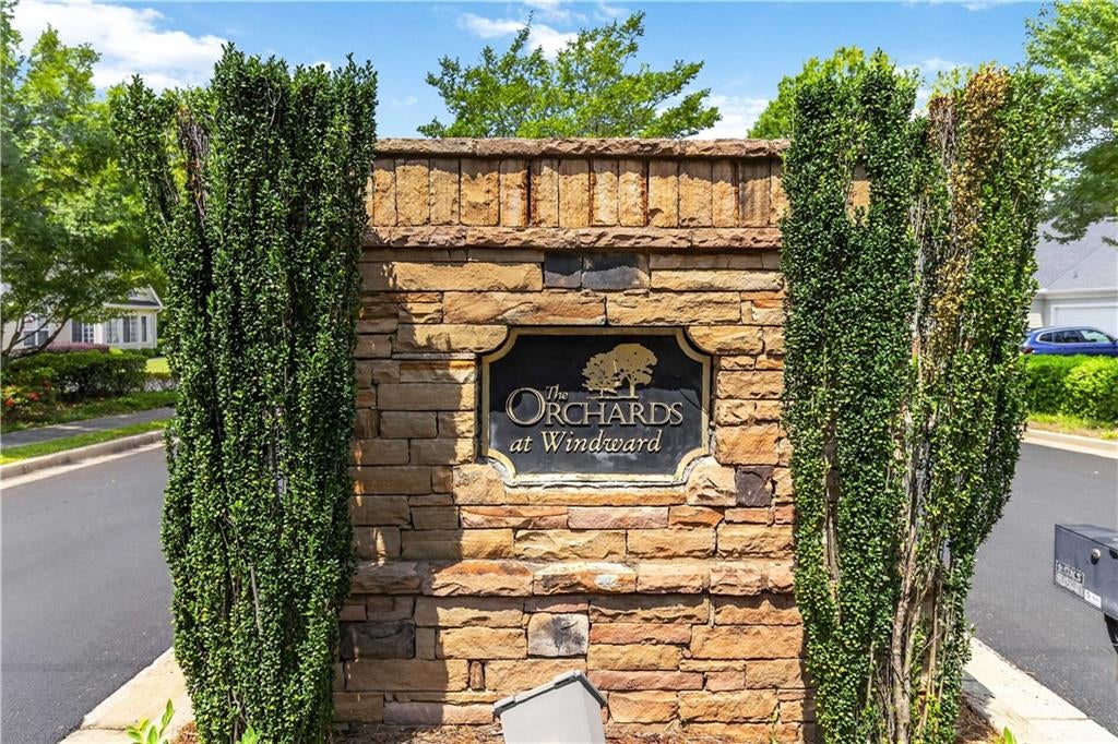 2958 Oakside Circle