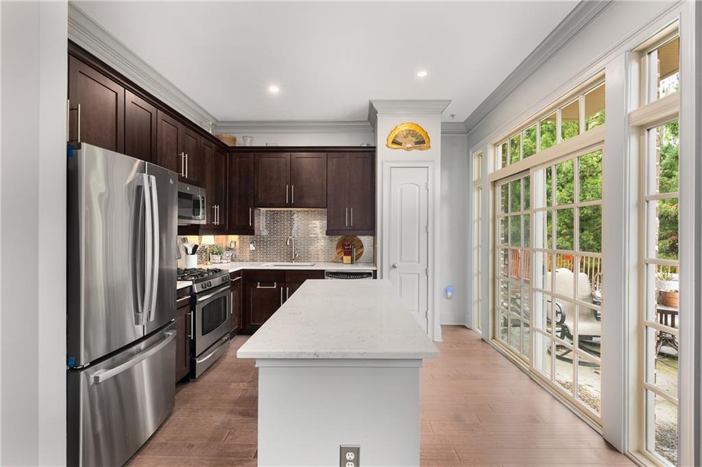 1055 Piedmont Avenue NE 106