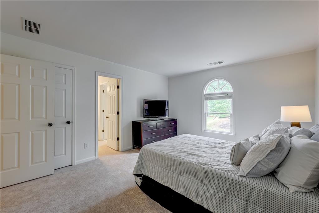 3958 Windgrove Crossing, Suwanee, Georgia image 36