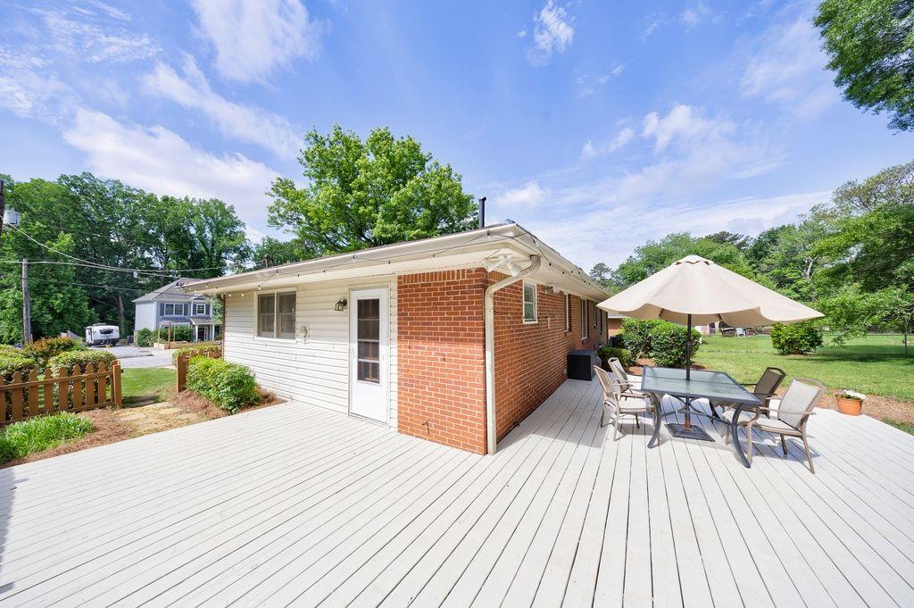 3060 Wilson Road, Decatur, Georgia image 31
