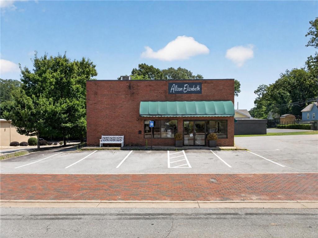 288 S Hill St, Buford, GA 30518