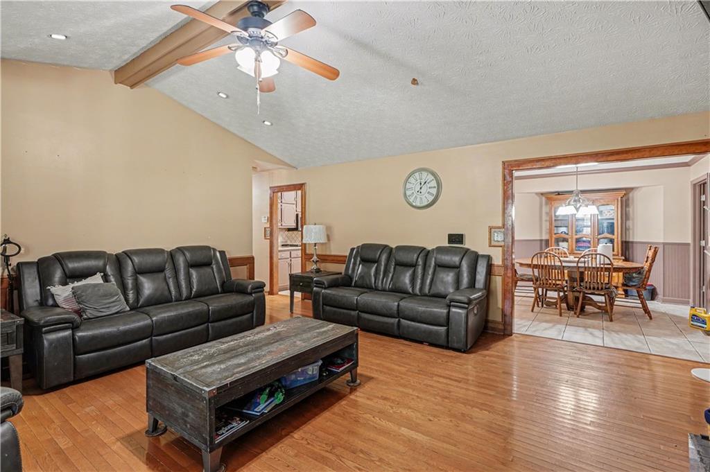 118 Country Acres Court