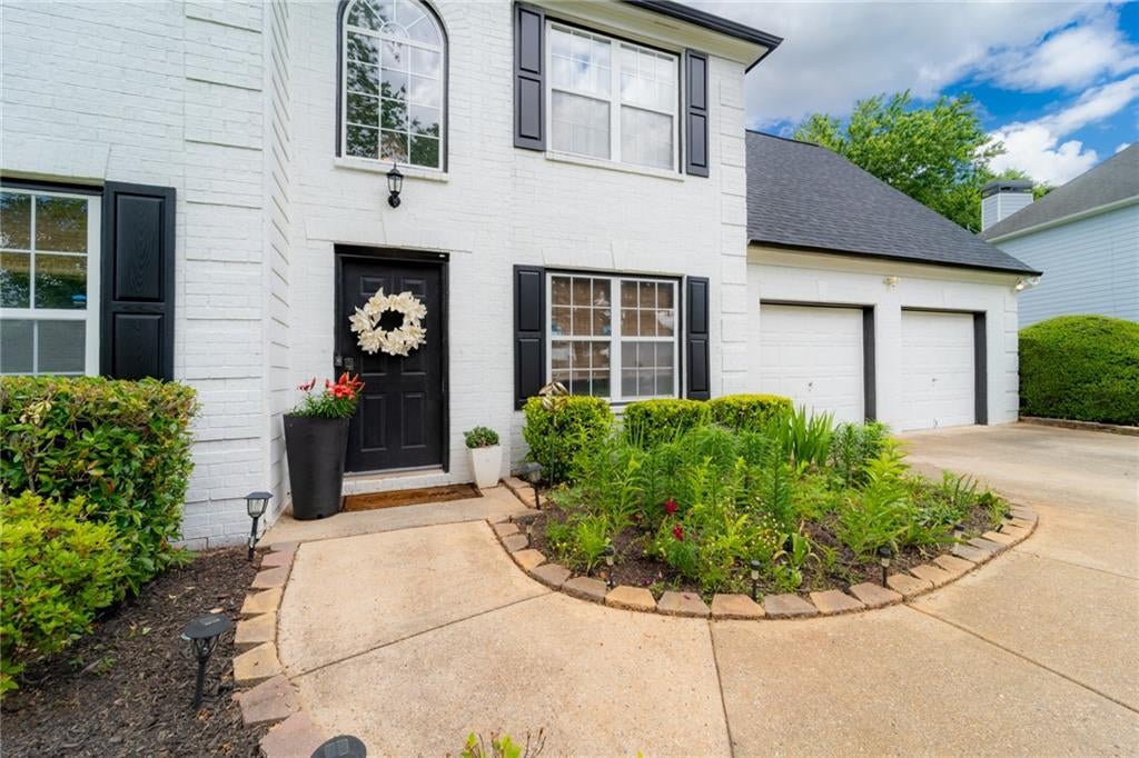 1180 Overland Crossing