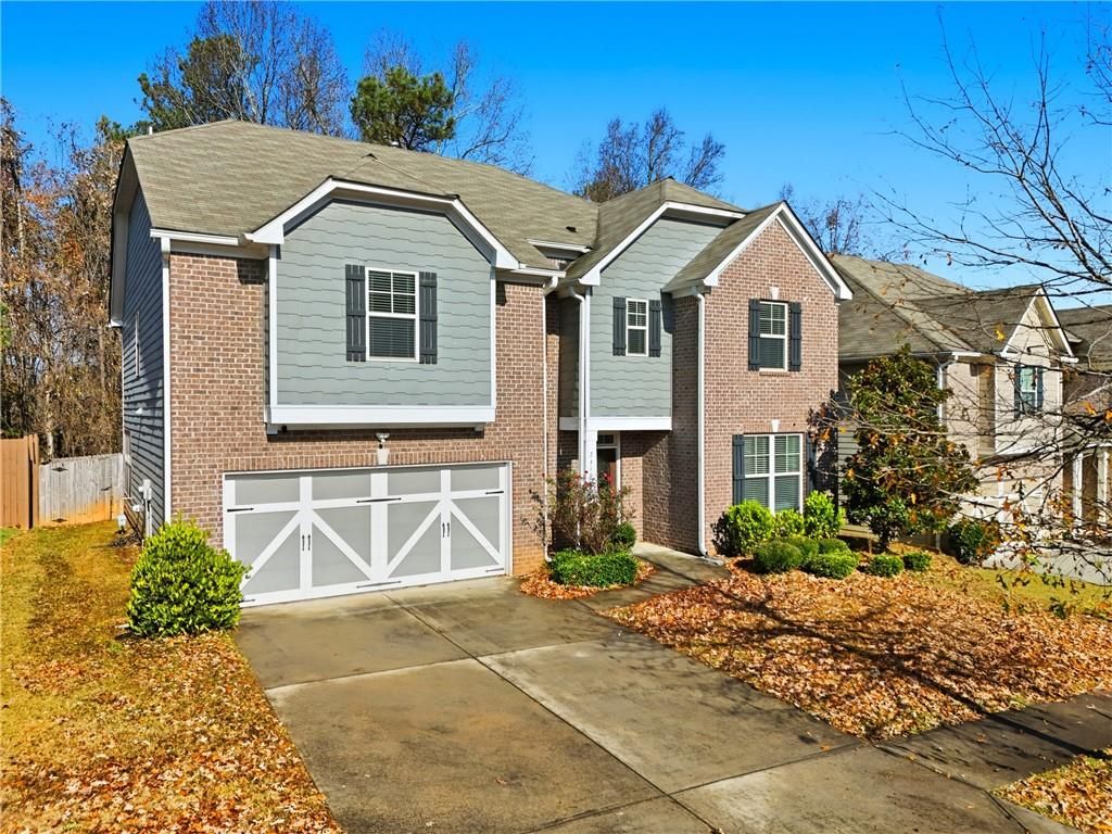 Photo of 2416 Loughridge Drive, Buford, GA 30519 (MLS # 7685191)