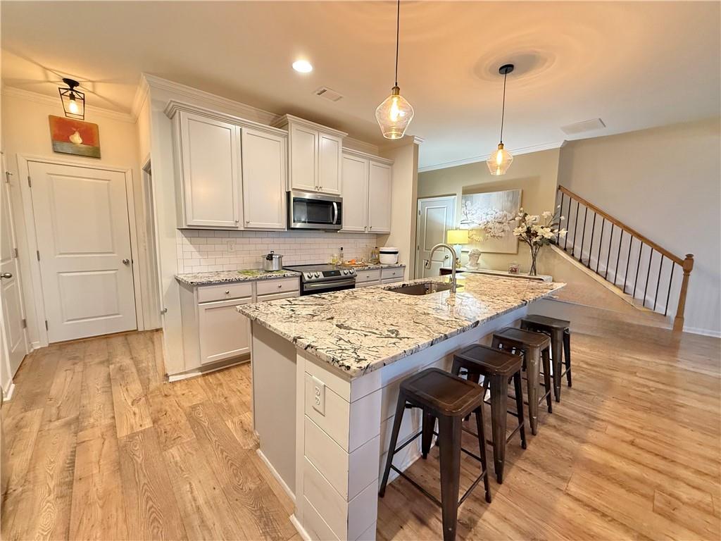 5613 Elmwood Lane, Flowery Branch, Georgia image 11