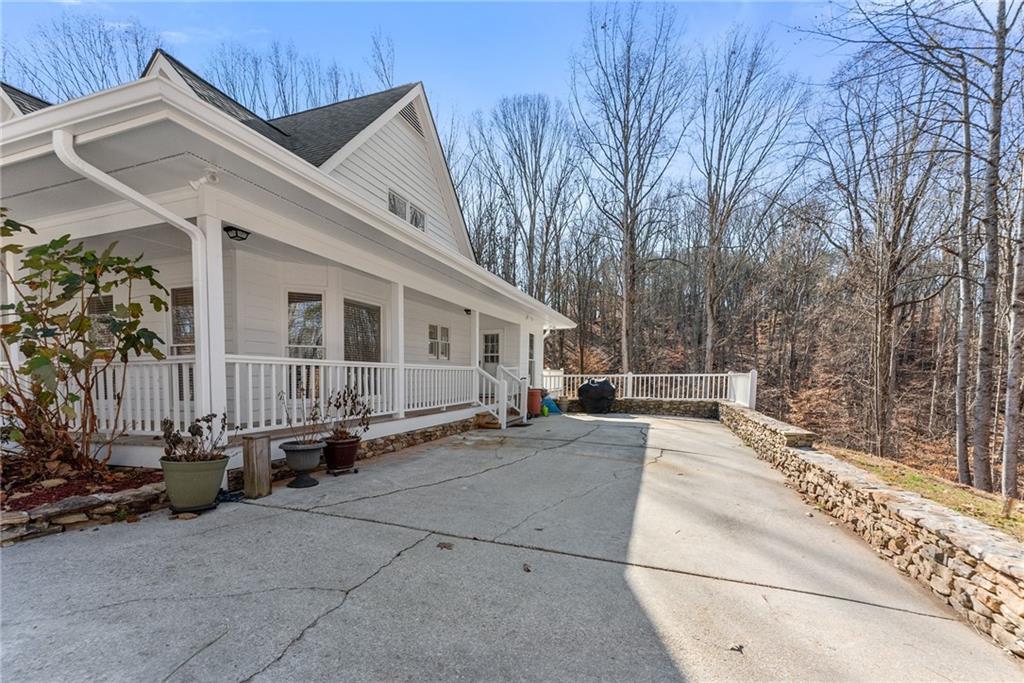 3523 Lighthouse Lane