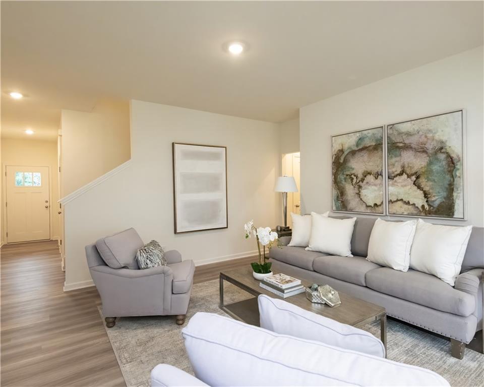 Shoals Crossing - Residential