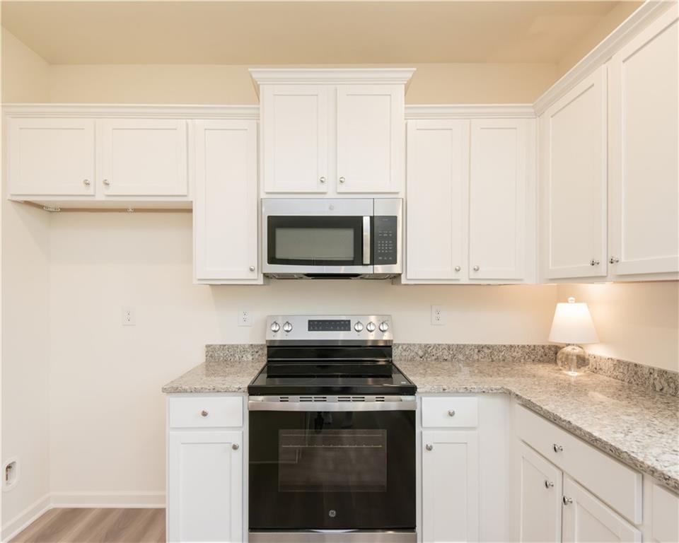 Shoals Crossing - Residential