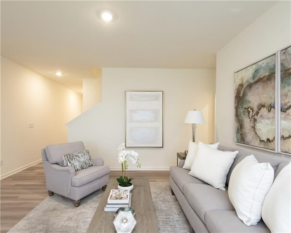 Shoals Crossing - Residential