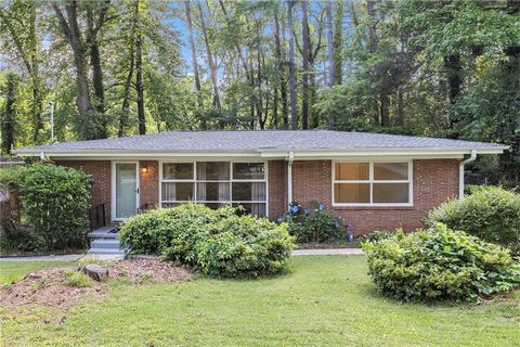 1461 Alverado Way Decatur GA 30032
