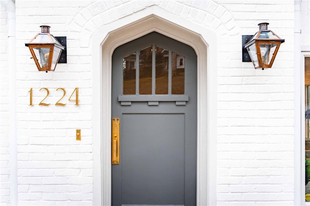 1224 Stillwood Drive NE