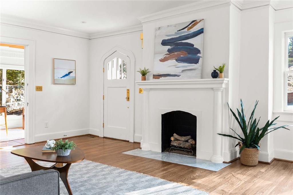 1224 Stillwood Drive NE