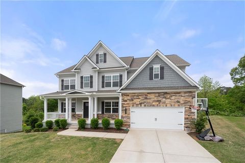 Homes For Sale - 713 Owens Circle<br/> Canton, GA 30115