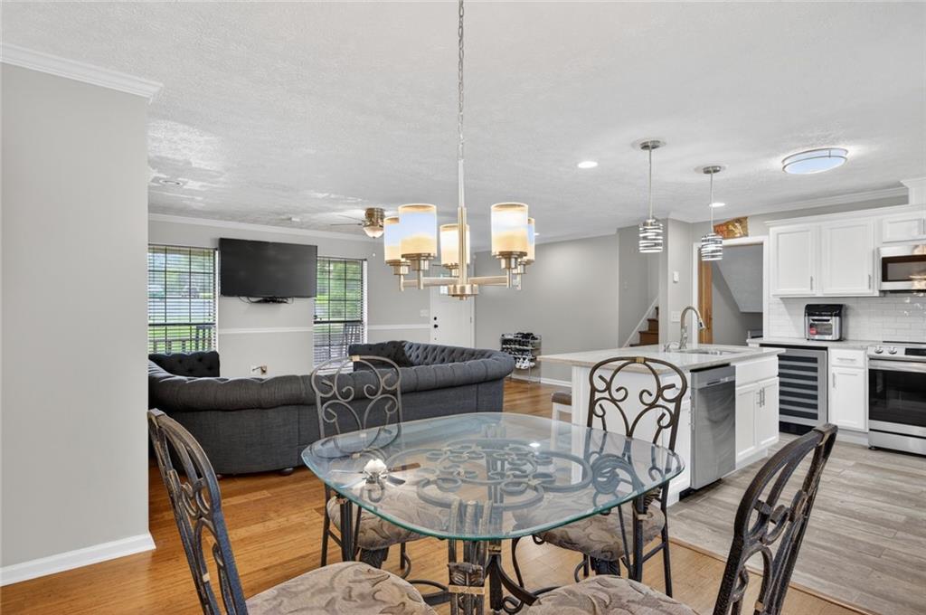6439 Briarwood Court