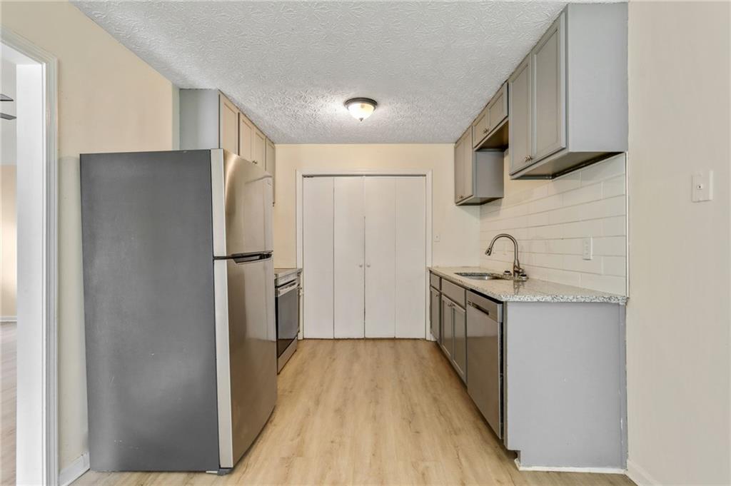 Booth circle - Residential Income