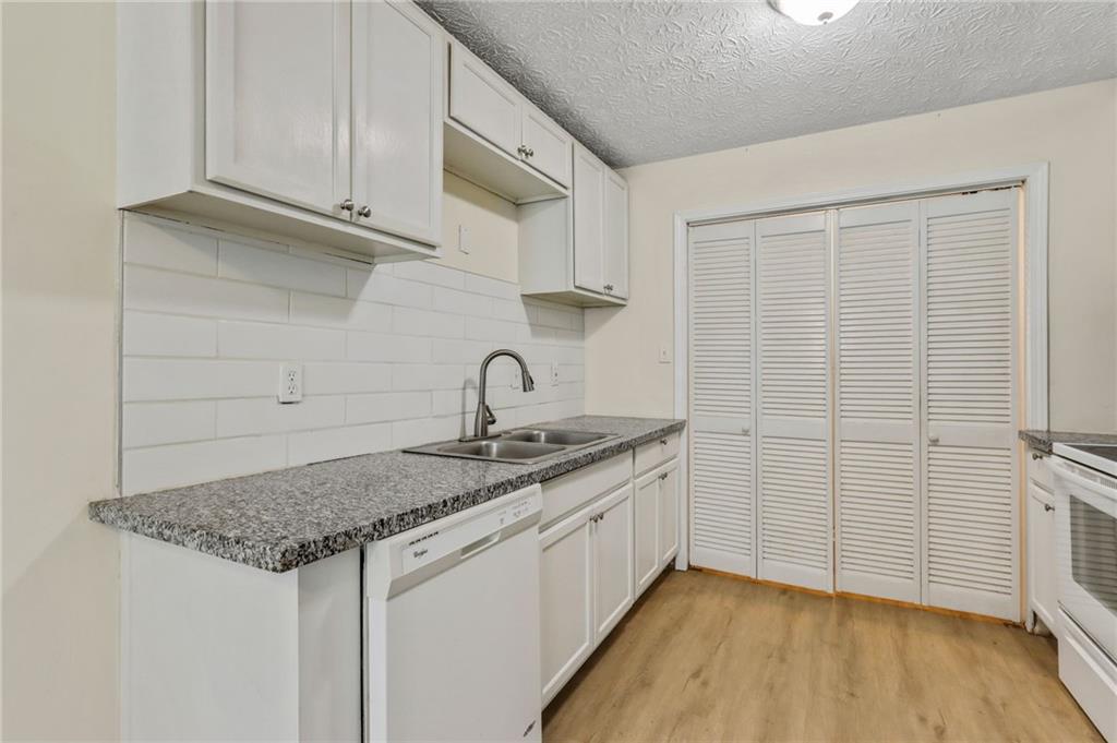 Booth circle - Residential Income