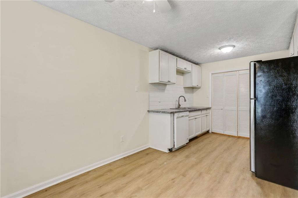 Booth circle - Residential Income