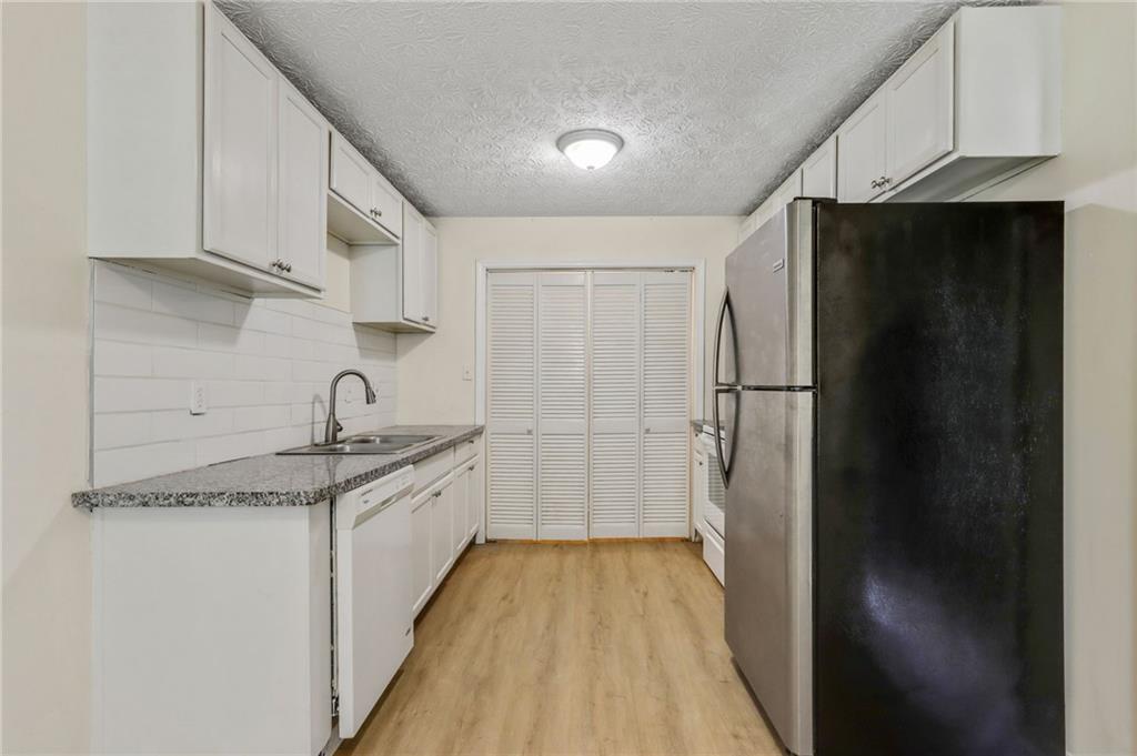Booth circle - Residential Income