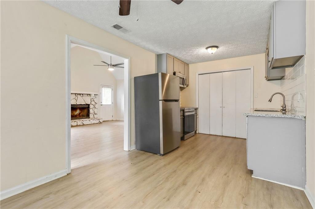 Booth circle - Residential Income