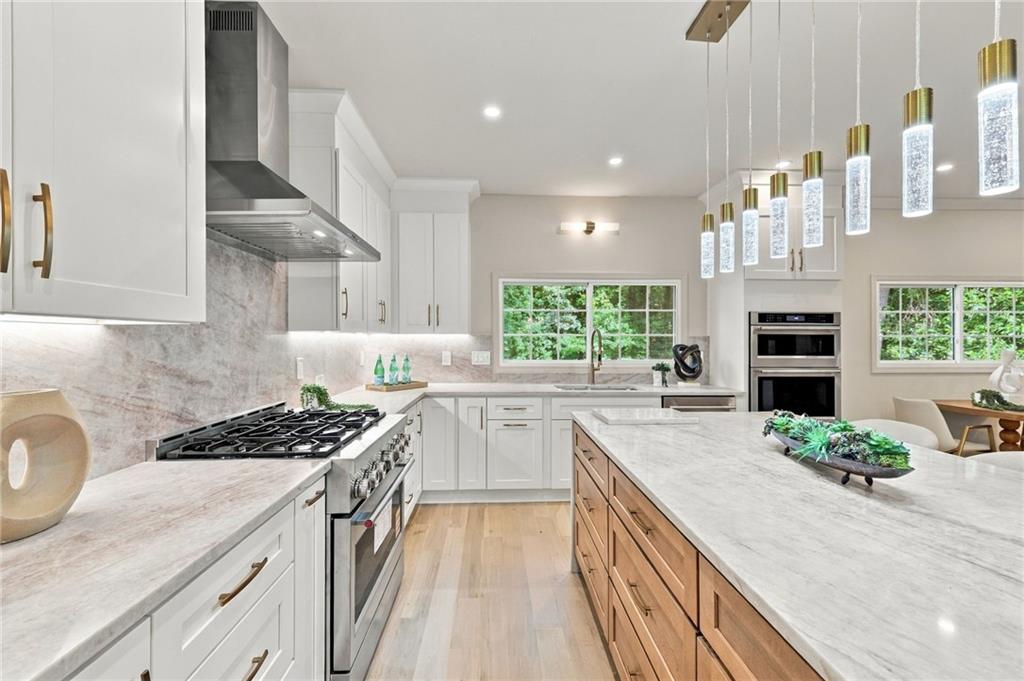 6040 Blackwater Trail
