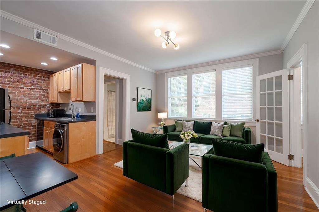 733 FREDERICA Street NE 17