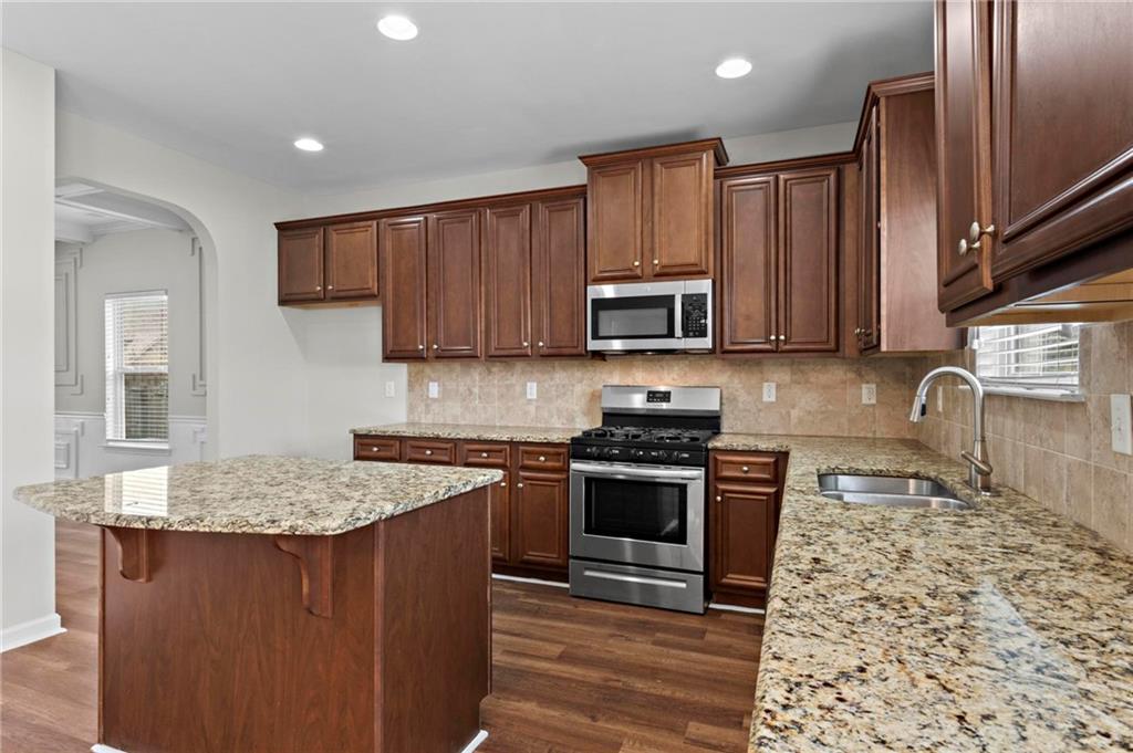 4102 Dinmont Chase, Atlanta, Georgia image 17