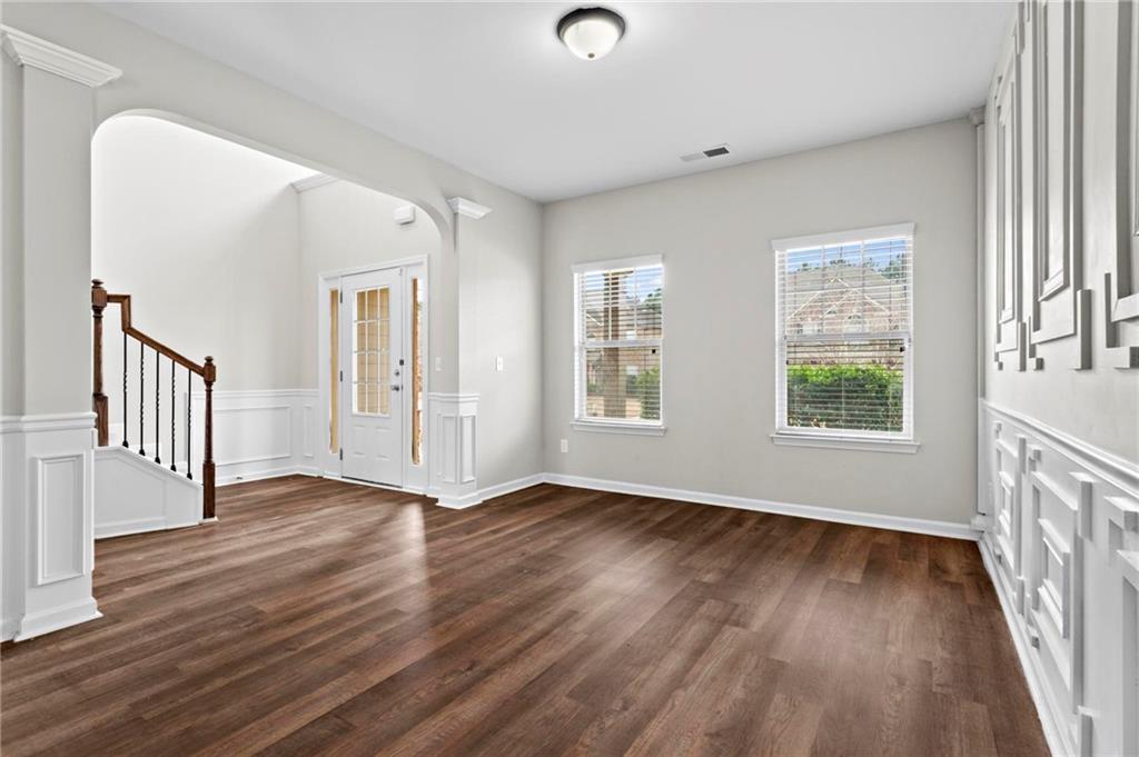 4102 Dinmont Chase, Atlanta, Georgia image 6