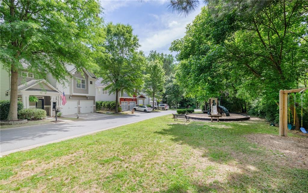 1933 Brantley Walk Lane NW