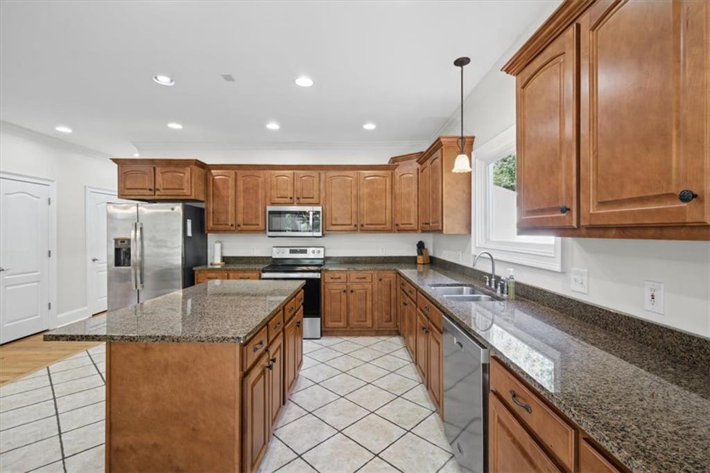245 Broadus Road NE