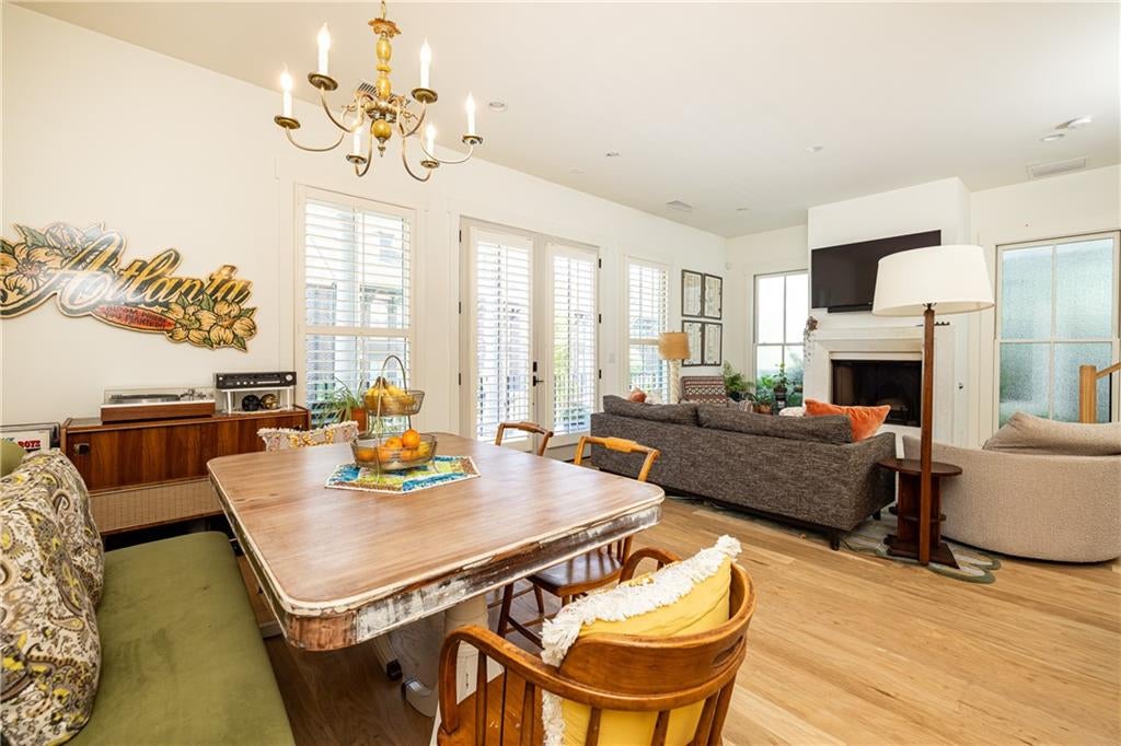 205 Kelmscott Lane