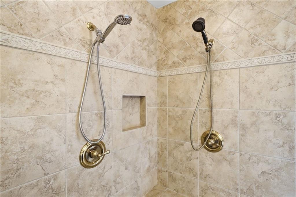 Waleska, Georgia, 30183, United States, 4 Bedrooms Bedrooms, ,3 BathroomsBathrooms,Residential,Active,2044140