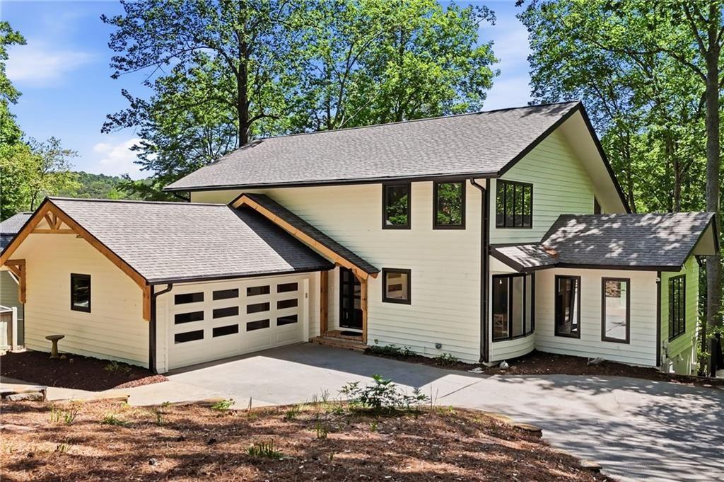 145 Broadwater Court