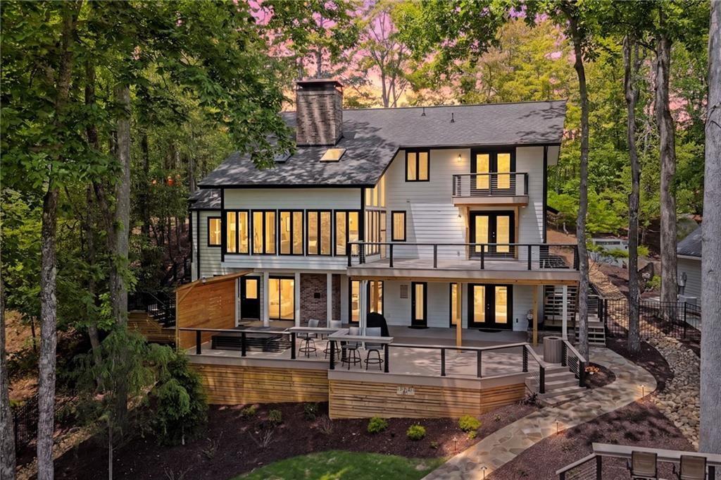 145 Broadwater Court