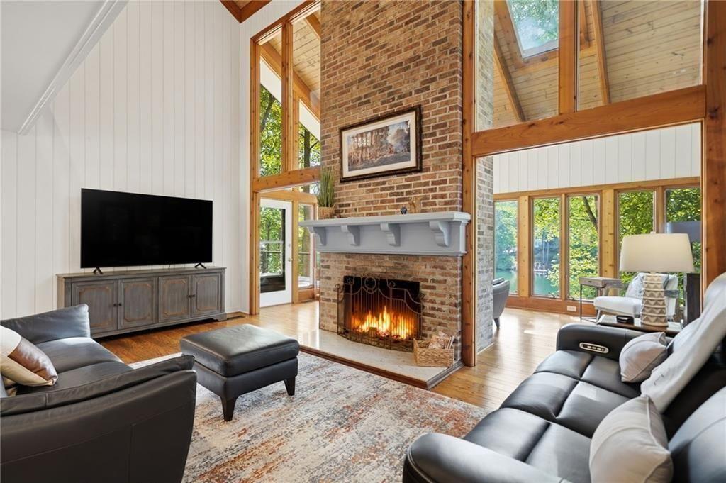 Waleska, Georgia, 30183, United States, 4 Bedrooms Bedrooms, ,3 BathroomsBathrooms,Residential,Active,2044140