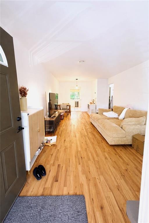 520 Park Avenue SE 6