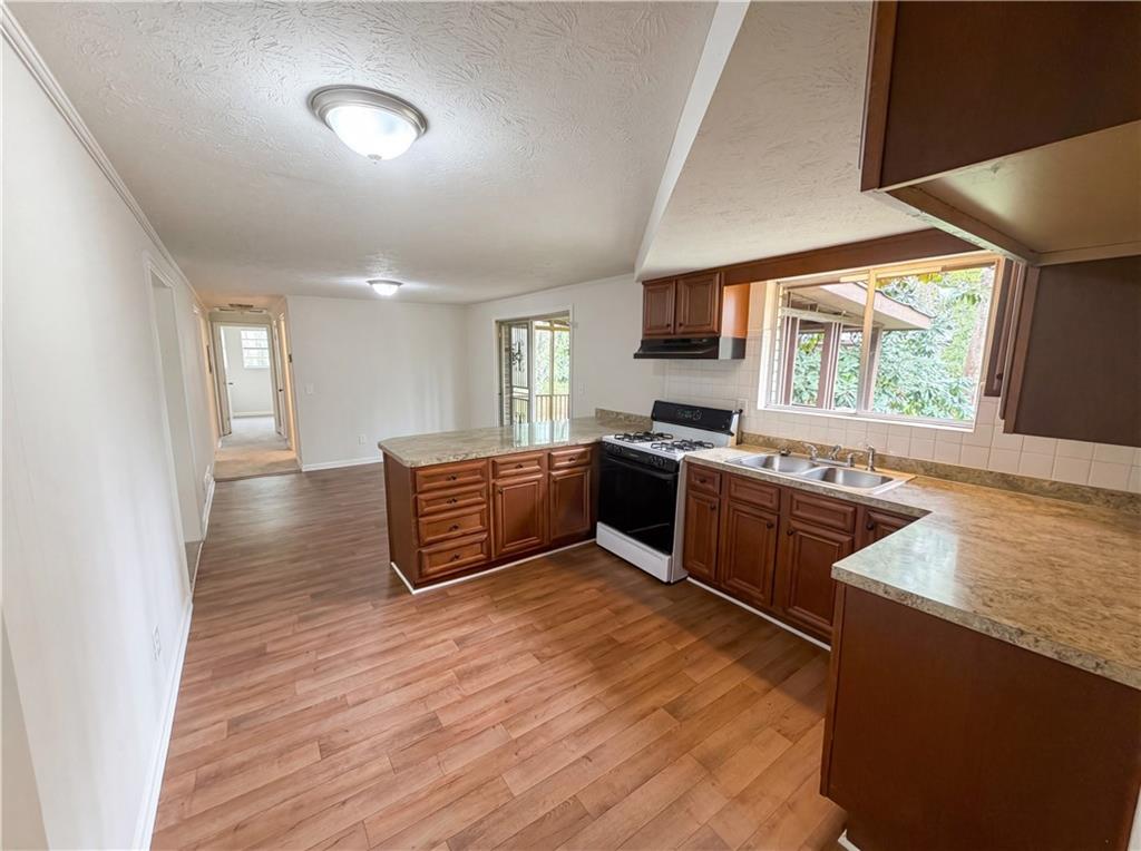 6372 S Skyline Drive