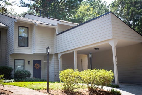 Condo For Sale - 6176 Brookwood Road<br/> Peachtree Corners, GA 30092